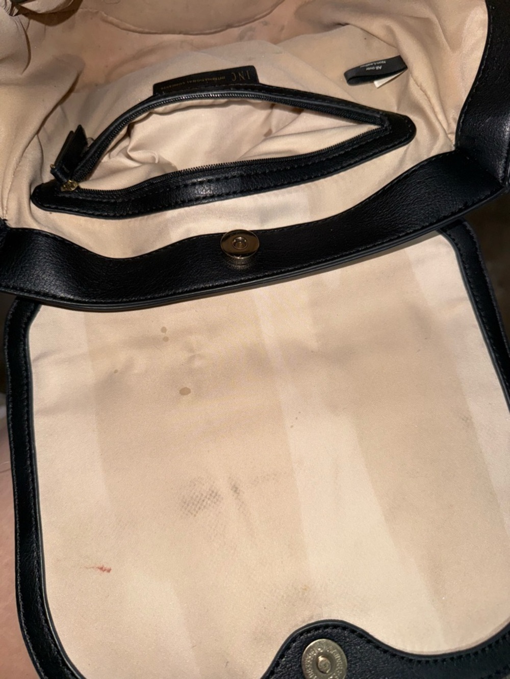 Black purse - Picture 9 of 9